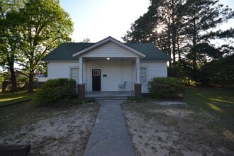 Building Photo - 215 Gadsden St