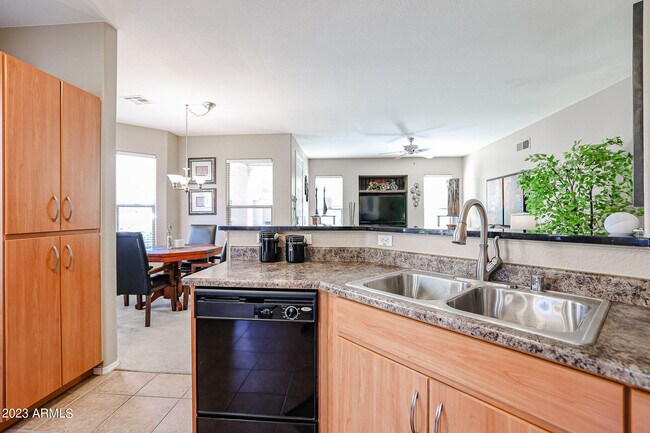 Building Photo - 14250 W Wigwam Blvd