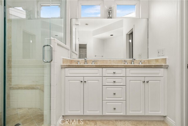 Building Photo - 602 Larkspur Ave