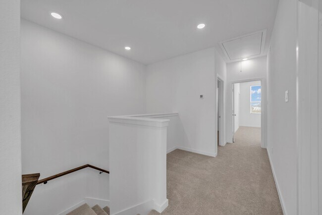 Building Photo - 12639 Blue Catfish Ln