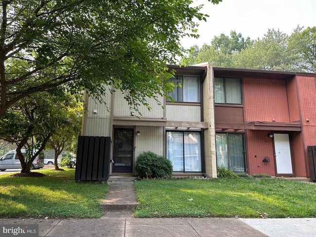 Building Photo - 2215 Cartwright Pl