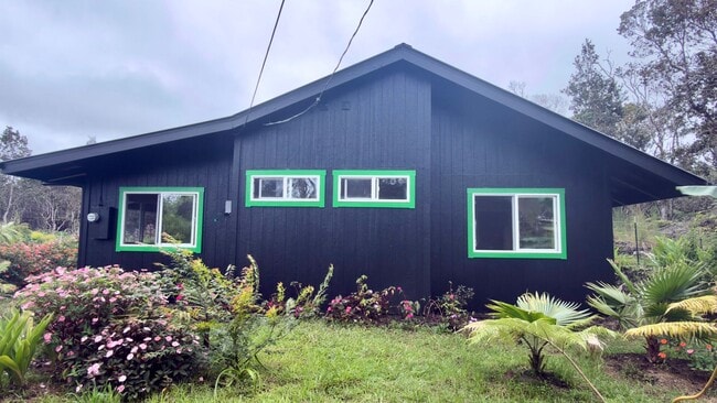 Building Photo - 11-3885 Nahelenani Street