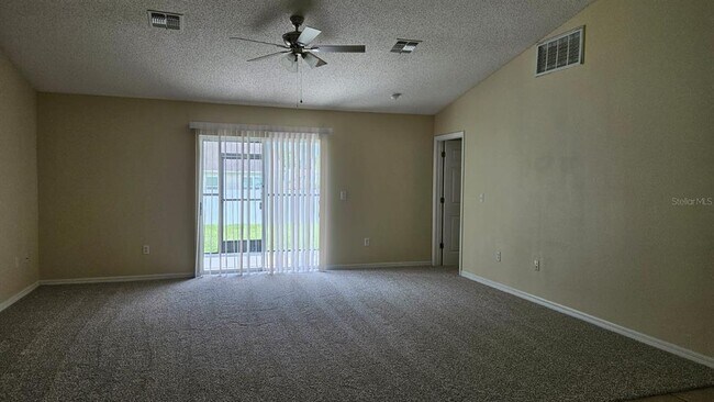 Building Photo - 10368 Lansfield St