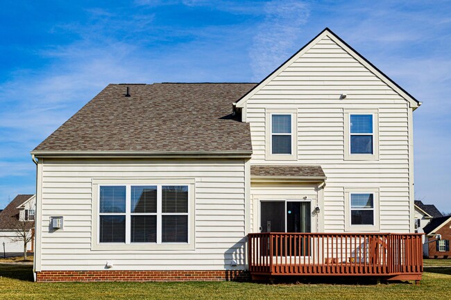 Building Photo - 5830 Prospect Ln