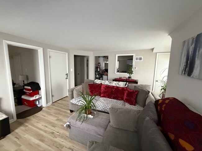 Building Photo - 2915 N 54th St