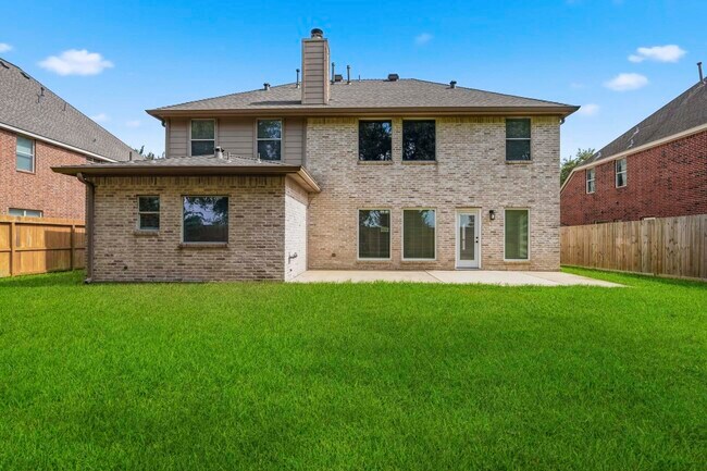 Building Photo - 3007 Eagle Lake Dr