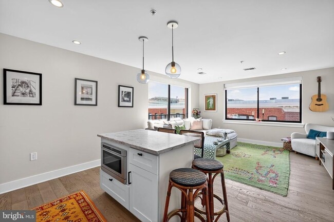 Building Photo - 1634 14th St NW