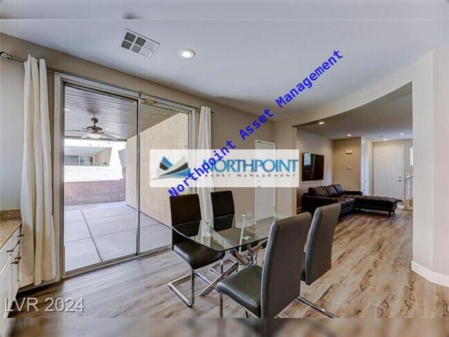 Building Photo - Quaint House Near the M Resort