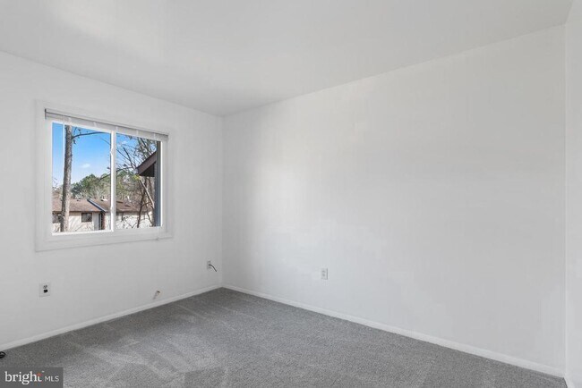 Building Photo - 12545 Armada Pl