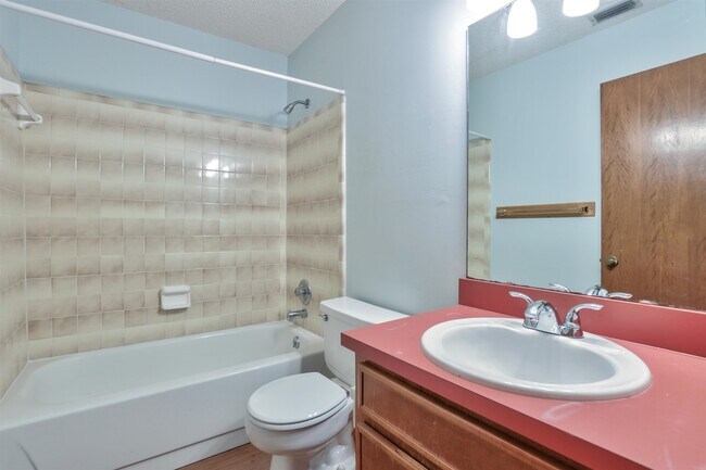 Building Photo - 1609 Willow Bend Way