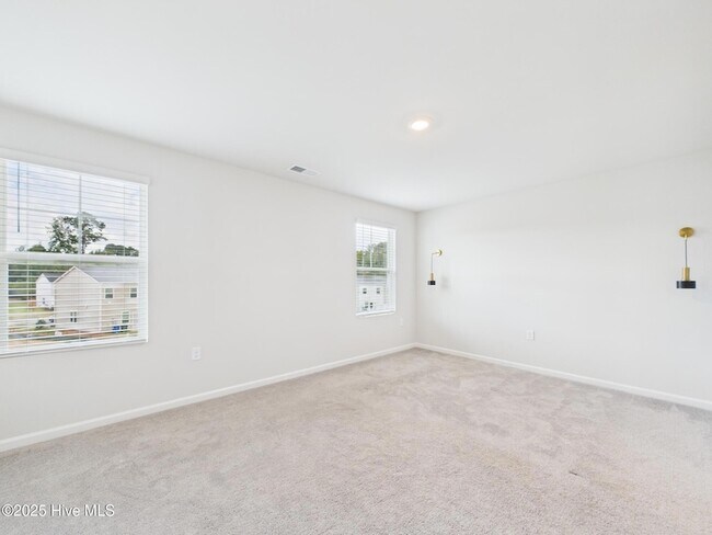 Building Photo - 2709 Chert Ln