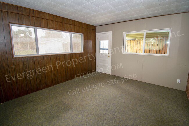 Building Photo - 1321-1323 E. 16th St.