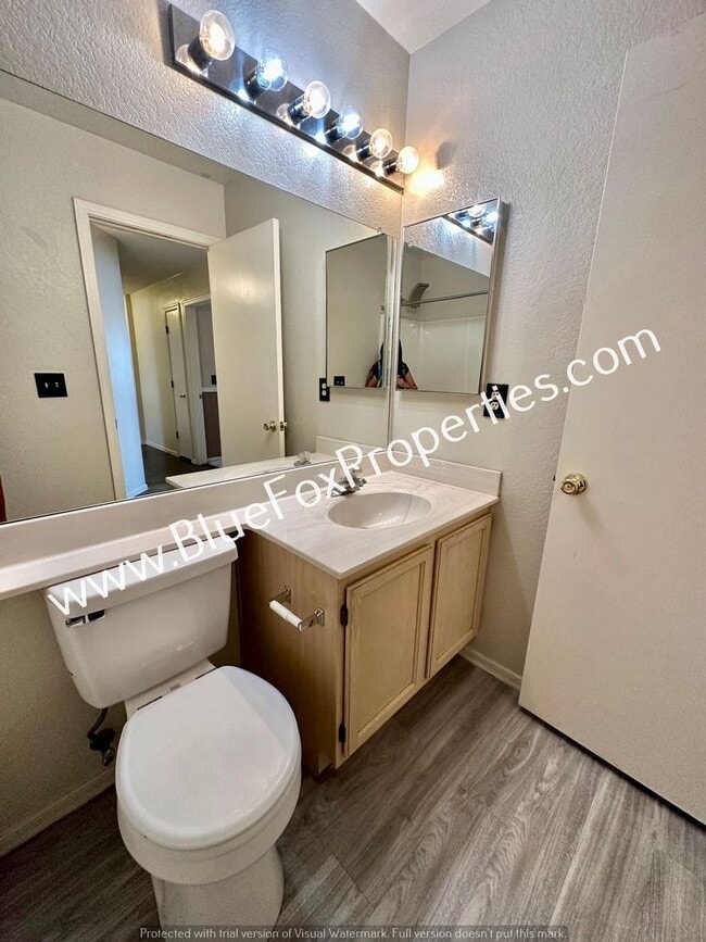 Building Photo - 3062 W Country Fair Dr