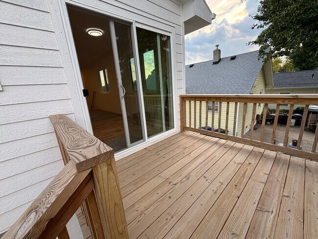 Building Photo - Available now! Brand New 3 Bedroom 2 Bath Home with Bonus Room on 9th Avenue!