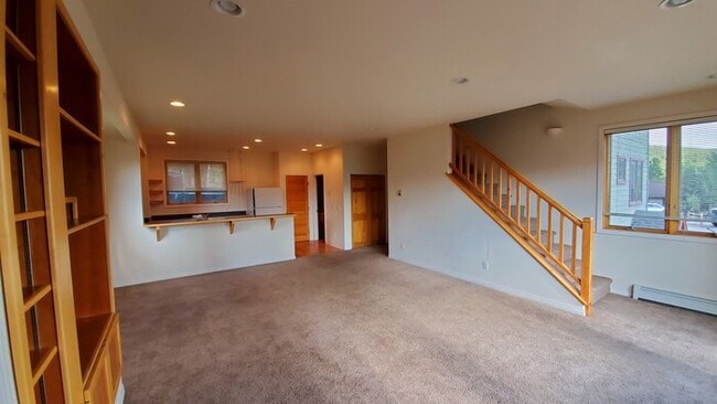 Building Photo - Perfect Townhome in the Boreas Pass Neighborhood