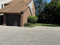 Building Photo - 6560 Ridgefield Cir