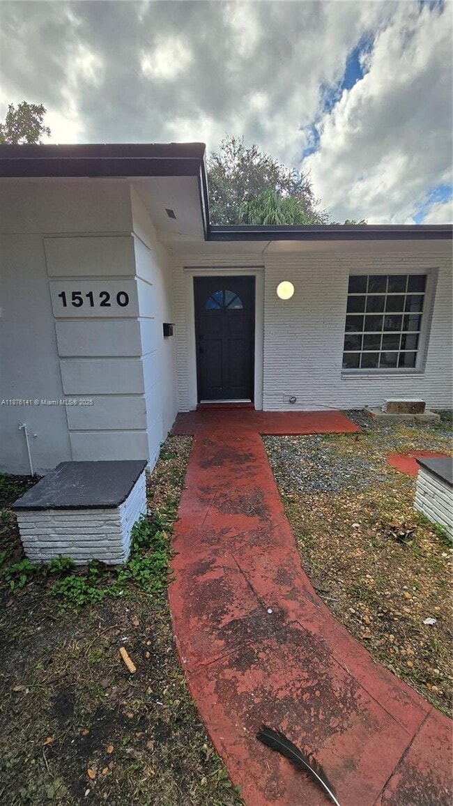 Building Photo - 15120 SW 87th Ave