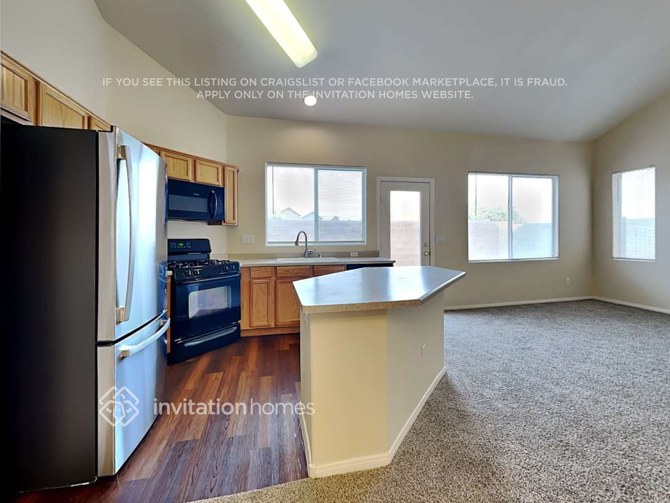 Building Photo - 9526 Michelle Falls Ave