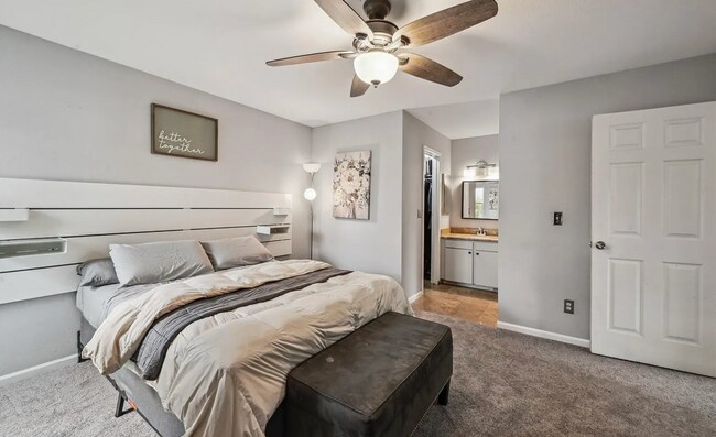 Building Photo - 646 S Joplin St