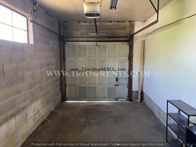 Building Photo - This property offers a NO DEPOSIT option available for qualified renters!