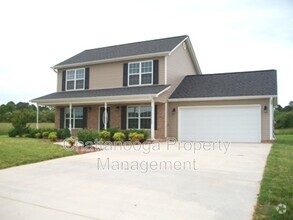 Building Photo - 28 Dove Dr