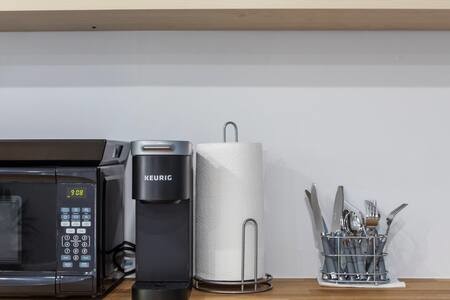 Building Photo - 5534 Alcove Ave