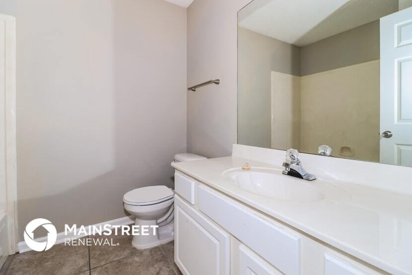 Building Photo - 9261 Sarsen Dr