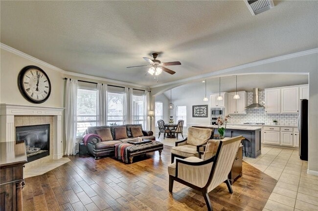 Building Photo - 2830 Stonecreek Pl