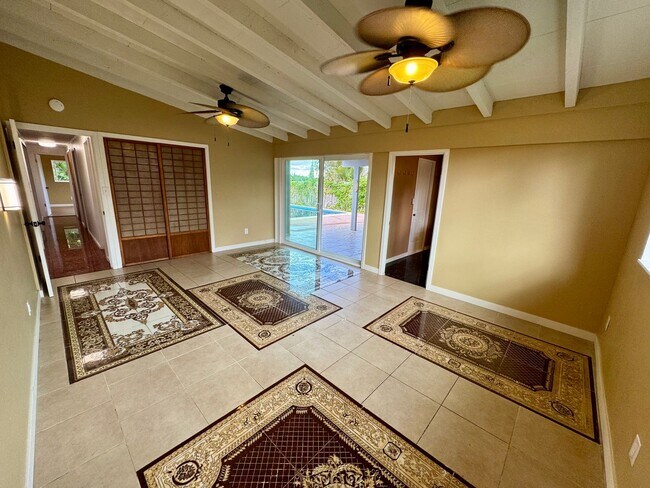 Building Photo - Rarely available 4 bed, 3 bath w/ a pool i...