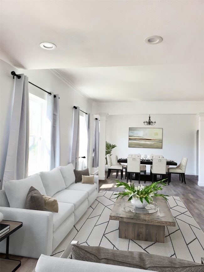 Building Photo - 2615 Campbell St