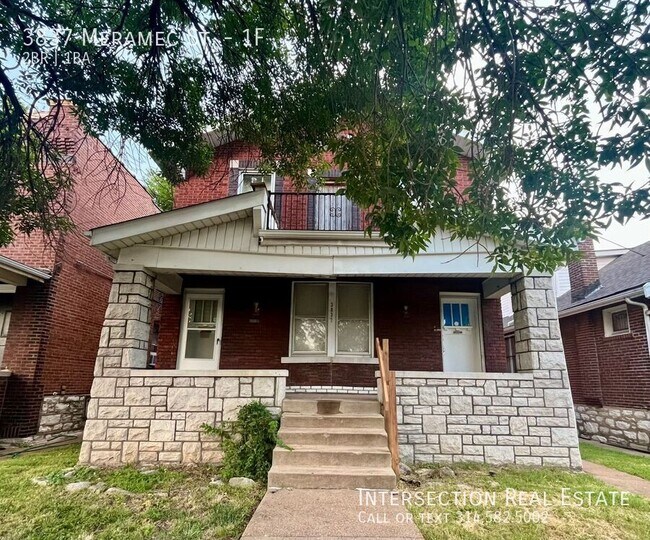 Primary Photo - 3837 Meramec St