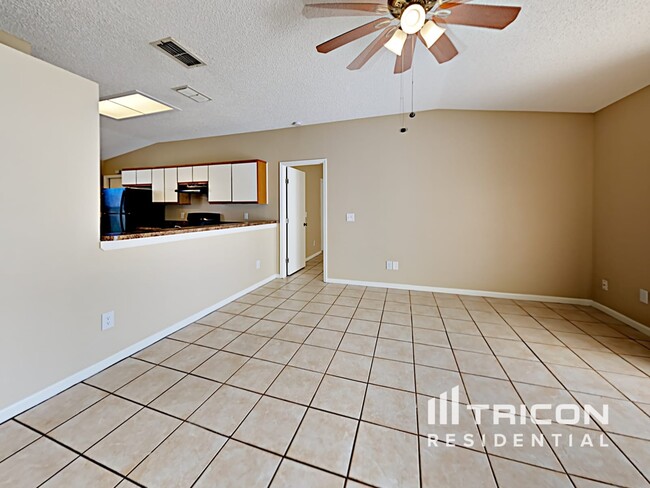Building Photo - 1166 Tyler Lake Cir