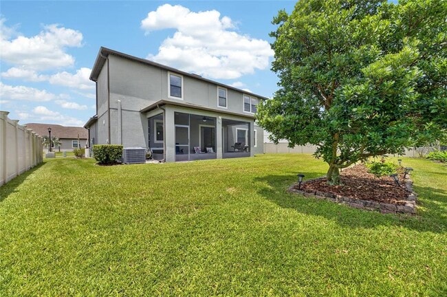 Building Photo - 2905 Hilliard Dr