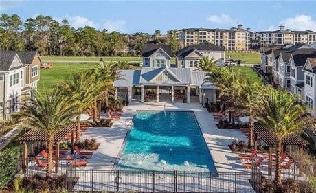 Building Photo - 660 Rosewood Way
