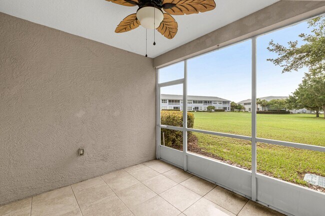 Building Photo - 4555 SW 52nd Cir