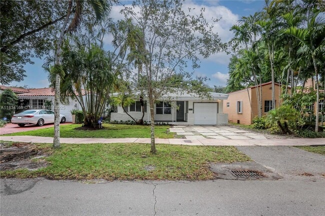 Building Photo - 1220 Milan Ave