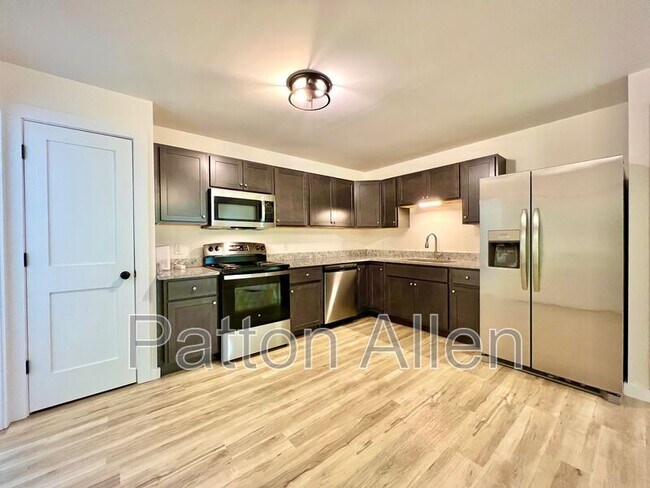 Building Photo - 121 Justus Acrs Dr