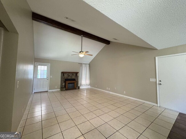 Building Photo - 108 Crestwood Ct