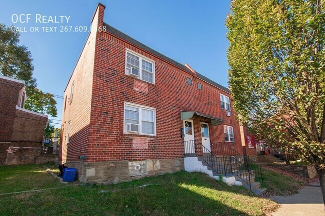 Building Photo - 5905 Houghton St