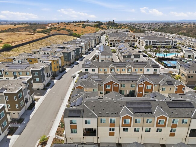Building Photo - 850 Kili St