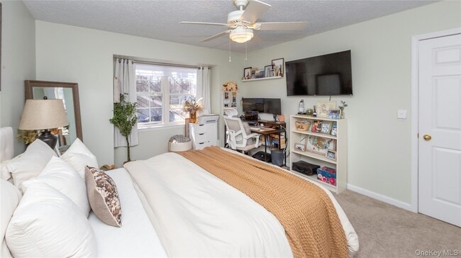 Building Photo - 3 Evergreen Way