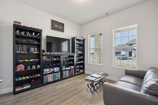 Building Photo - 1124 Macgregor Ln