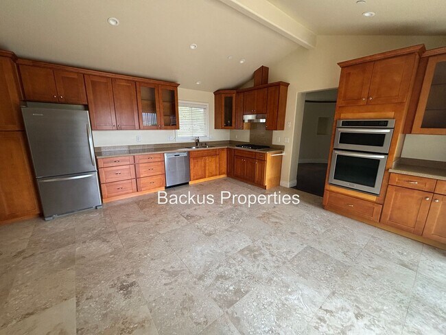 Building Photo - Stunning three bedroom home in picturesque...