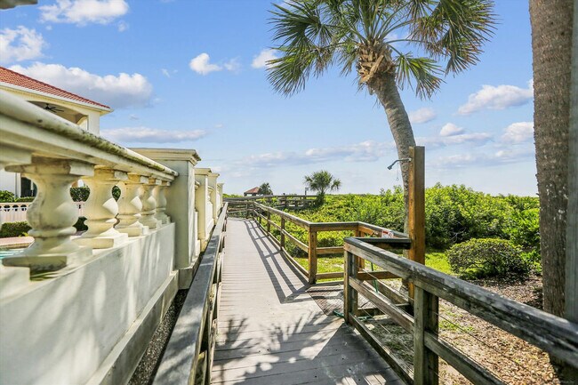 Building Photo - 170 Ocean Hibiscus Dr