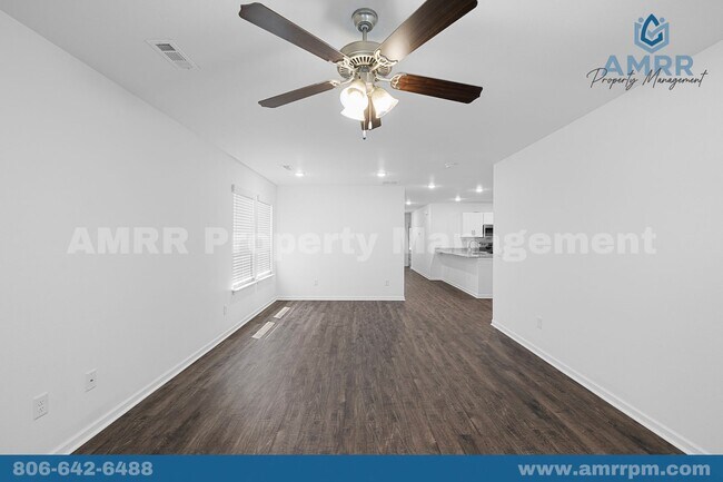 Building Photo - 3-Bedroom Home In Suburban-Style Neighborhood!