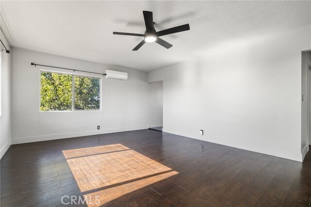 Building Photo - 3732 Dwiggins St