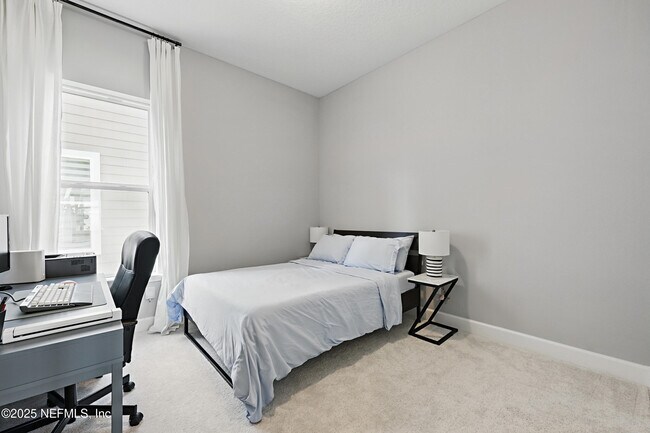 Building Photo - 11245 Strategy Ct