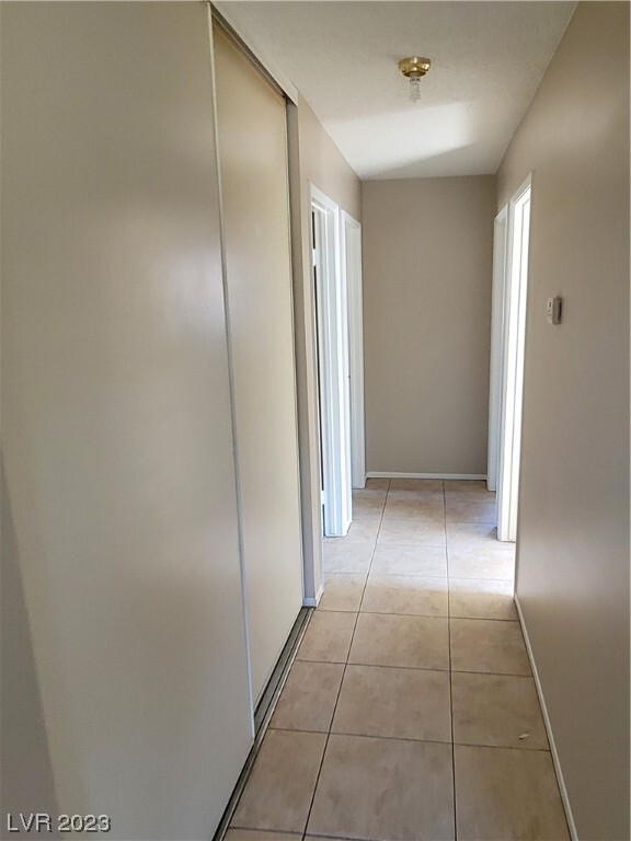 Building Photo - 1111 Arapaho Way