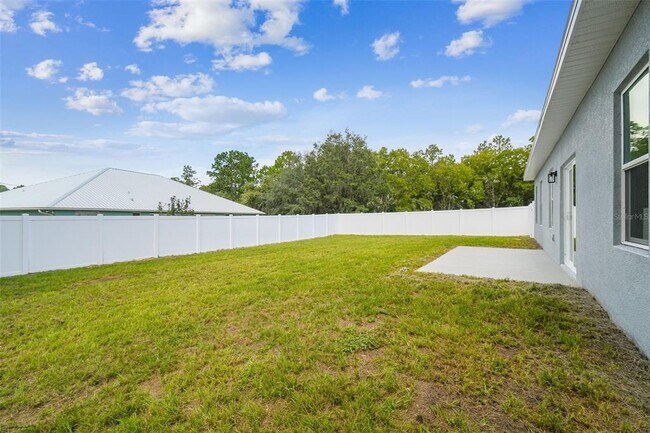 Building Photo - 656 Marion Oaks Manor