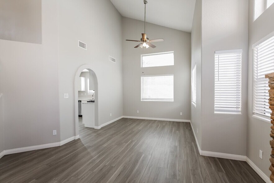 Building Photo - 5301 White Coyote Pl